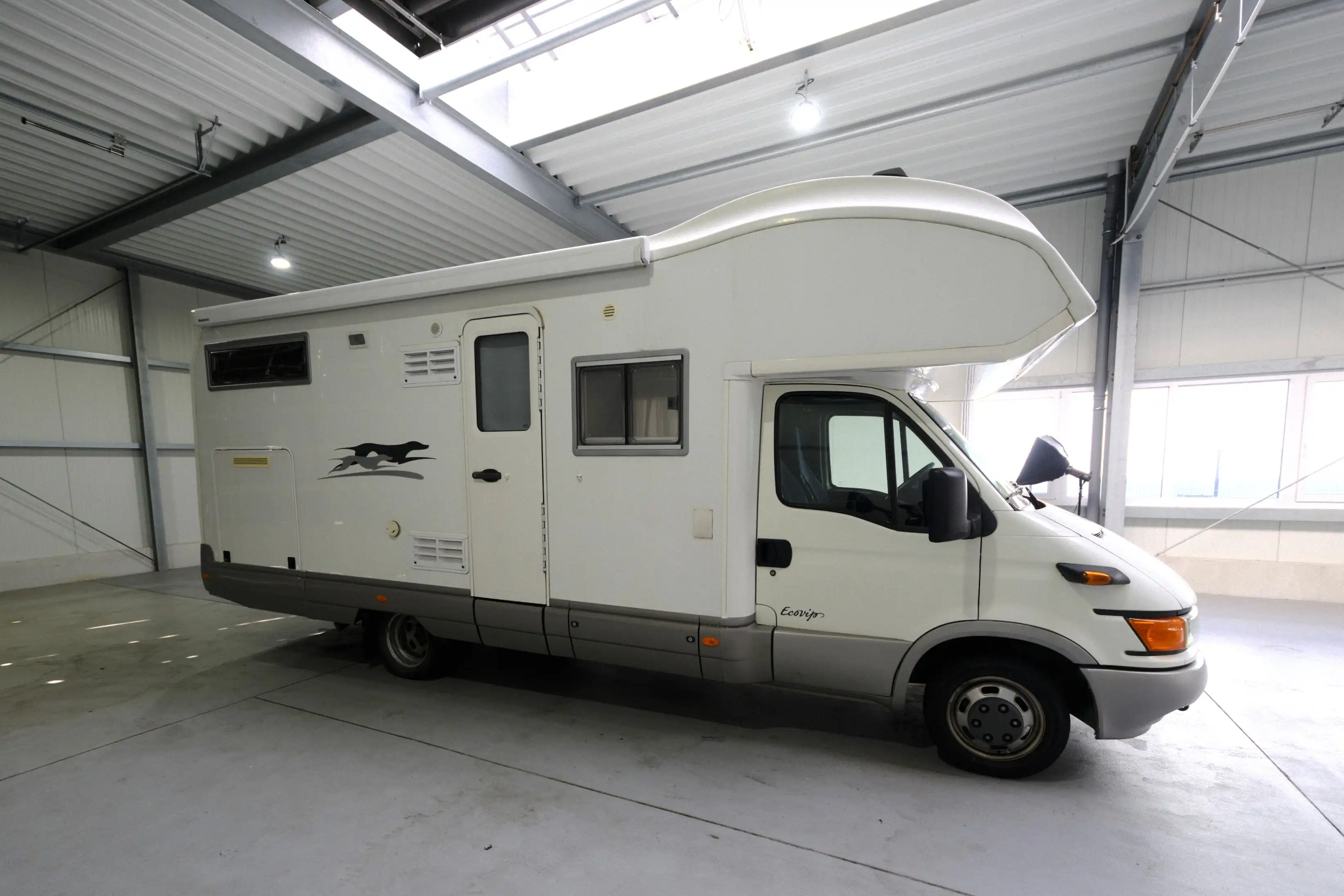 LAIKA Ecovip 9.1 G/1.Hand/Festbett/Nur 21.000 KM/Iveco